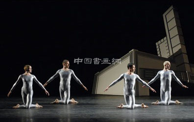 行为艺术是血腥暴力?还是寻求精神自由?