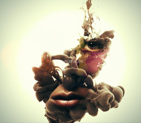 意大利观念摄影艺术：水墨肖像画