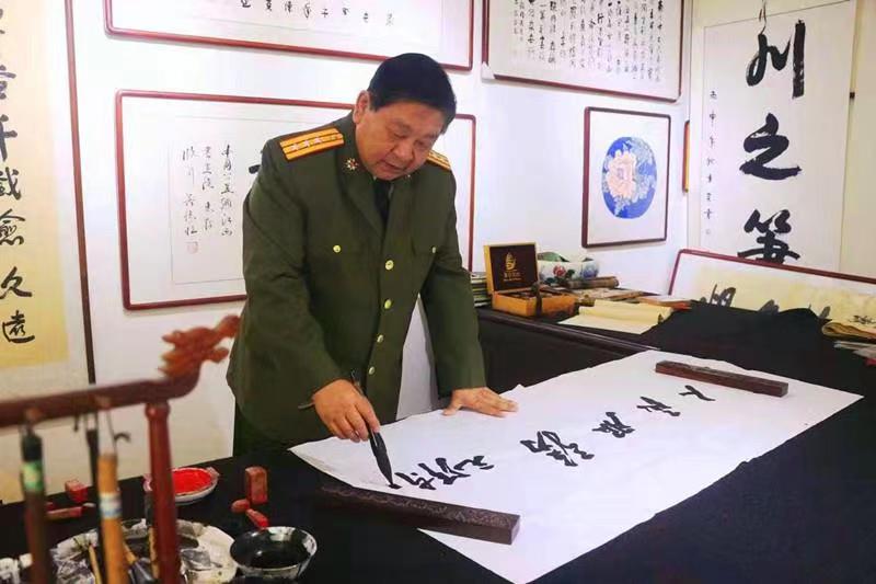 当代翰墨名家江新华献礼建党100周年