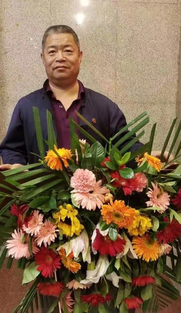 当代翰墨名家刘向东献礼建党100周年