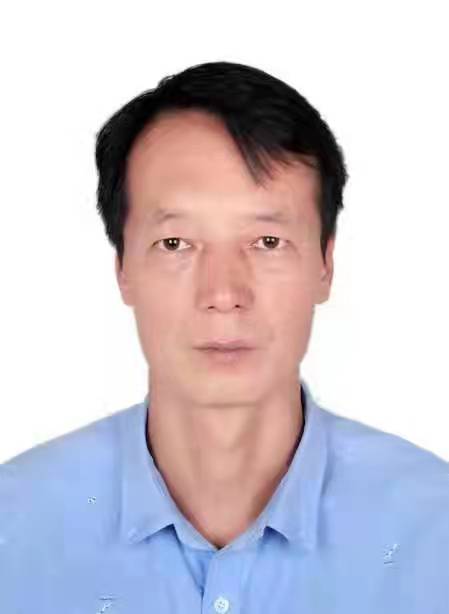 著名收藏艺术家宋仁逸