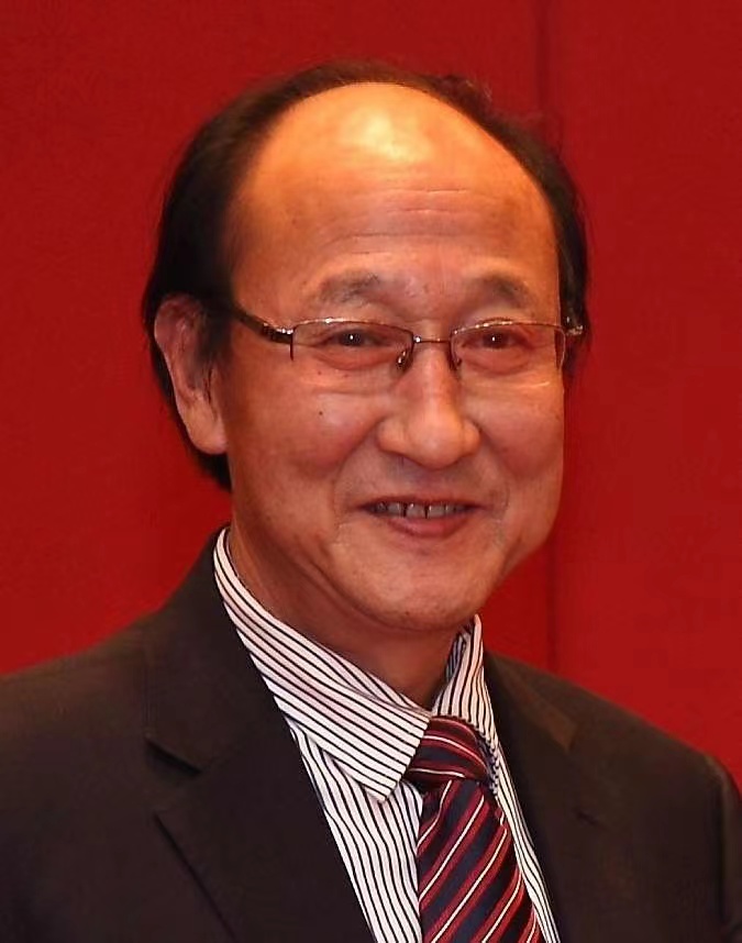 著名收藏艺术家薛稳发